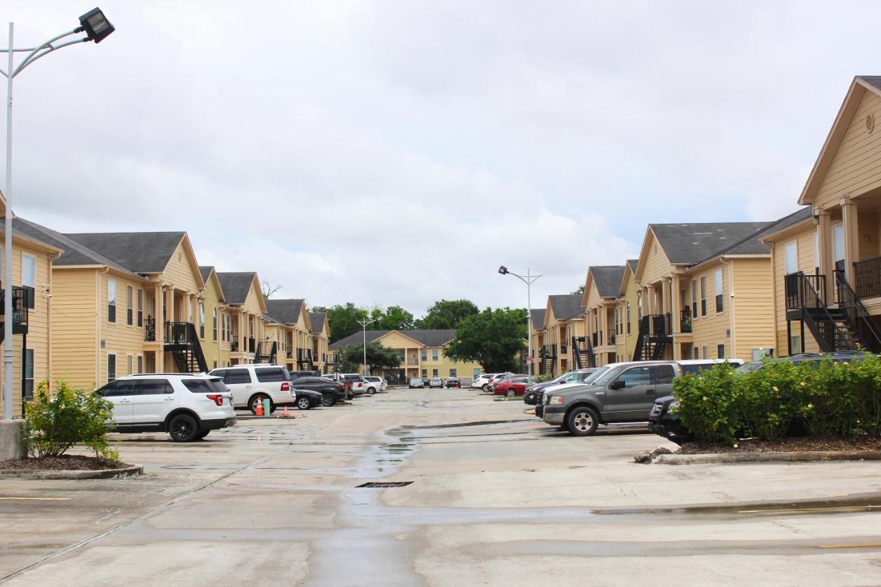 Villa Laverne 3 Bedroom Suite Furnished Condos Houston Exterior foto